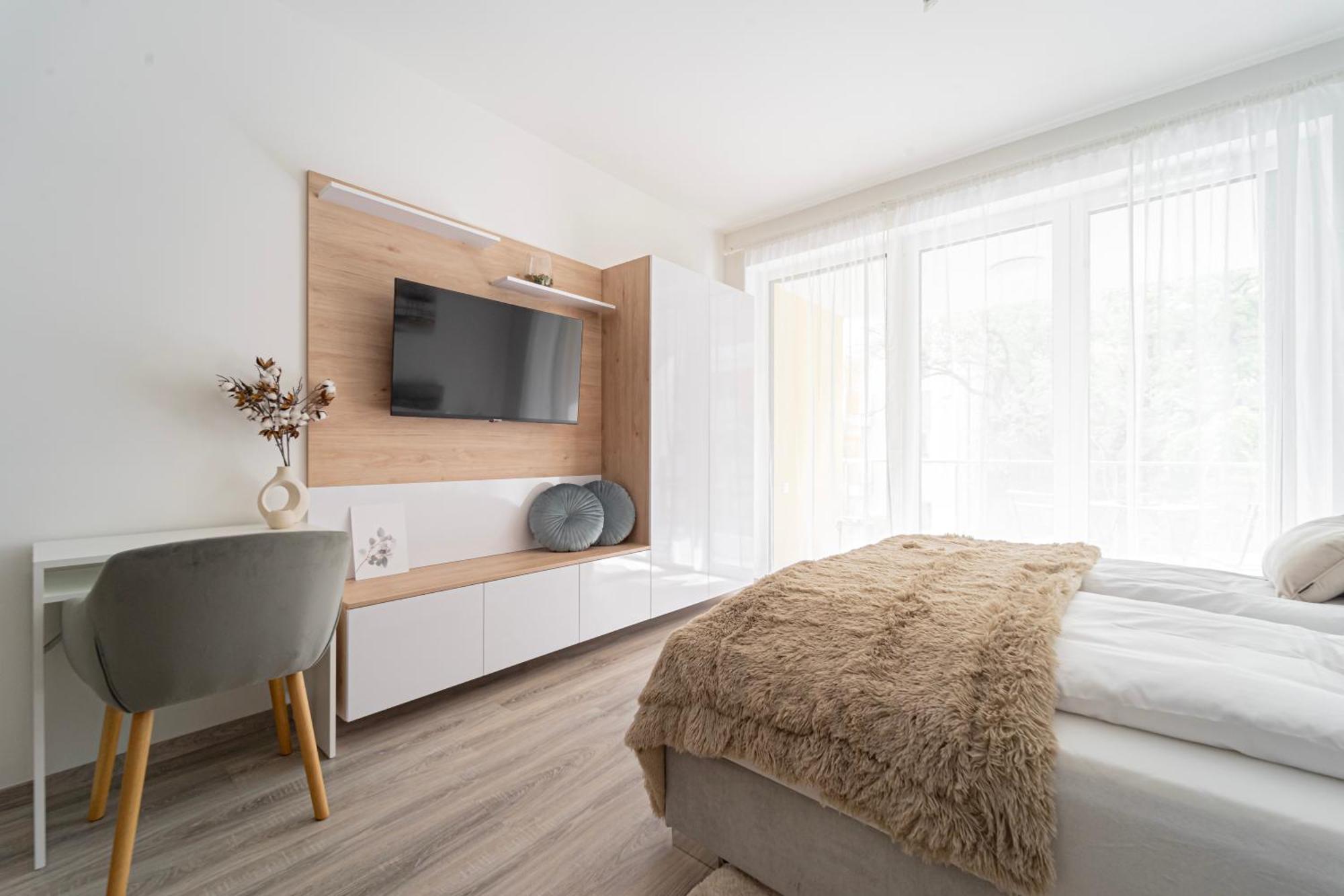 Westside Garden Apartments By Urbanrent Budapest Ngoại thất bức ảnh