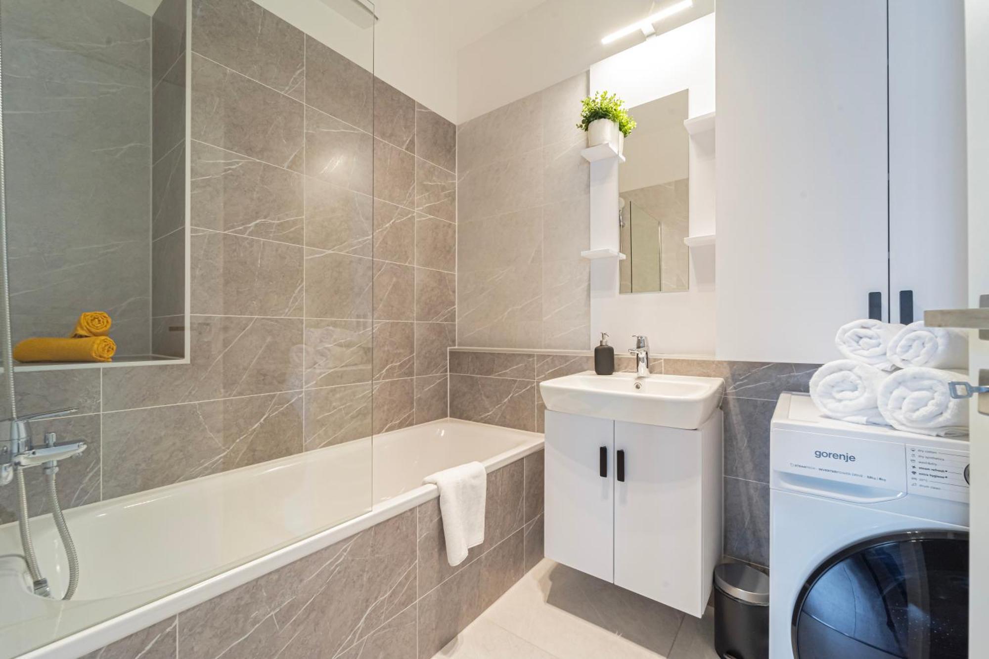 Westside Garden Apartments By Urbanrent Budapest Ngoại thất bức ảnh