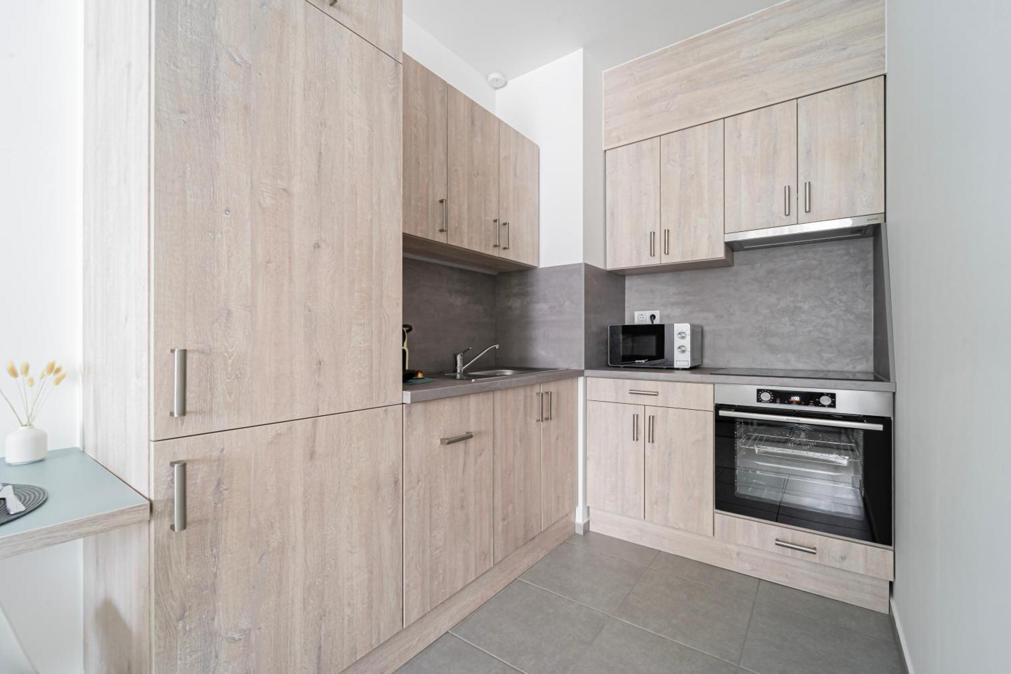 Westside Garden Apartments By Urbanrent Budapest Ngoại thất bức ảnh