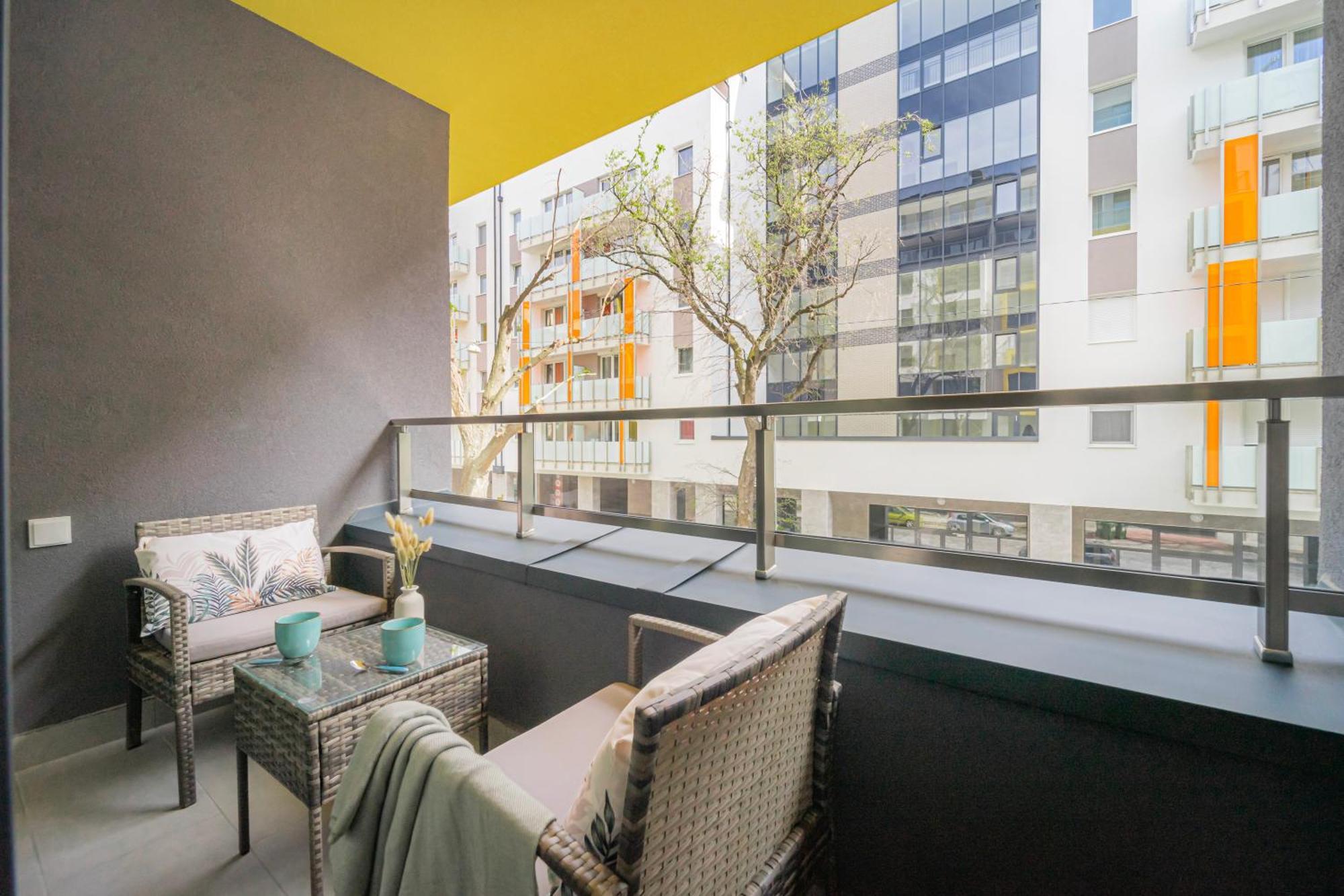Westside Garden Apartments By Urbanrent Budapest Ngoại thất bức ảnh
